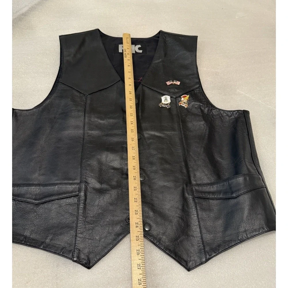 FMC‎ Genuine Leather Biker Vest Size 50 Black Embroidered Veteran's Pins